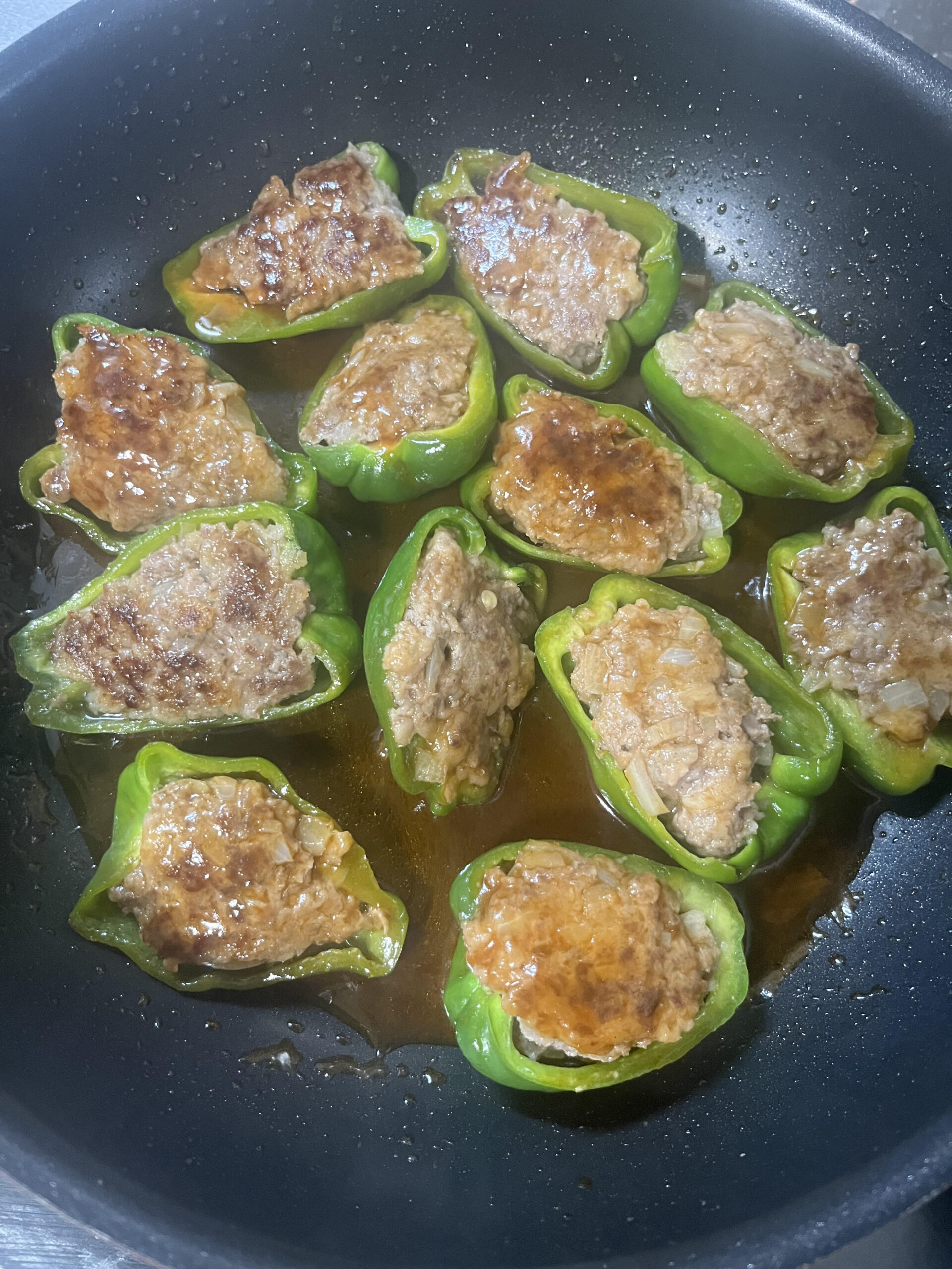 仕方なく葉を食う